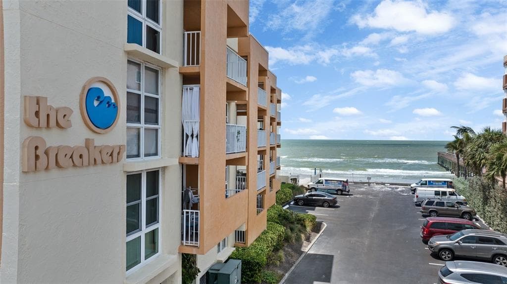 16308 GULF BOULEVARD 209 photo 3