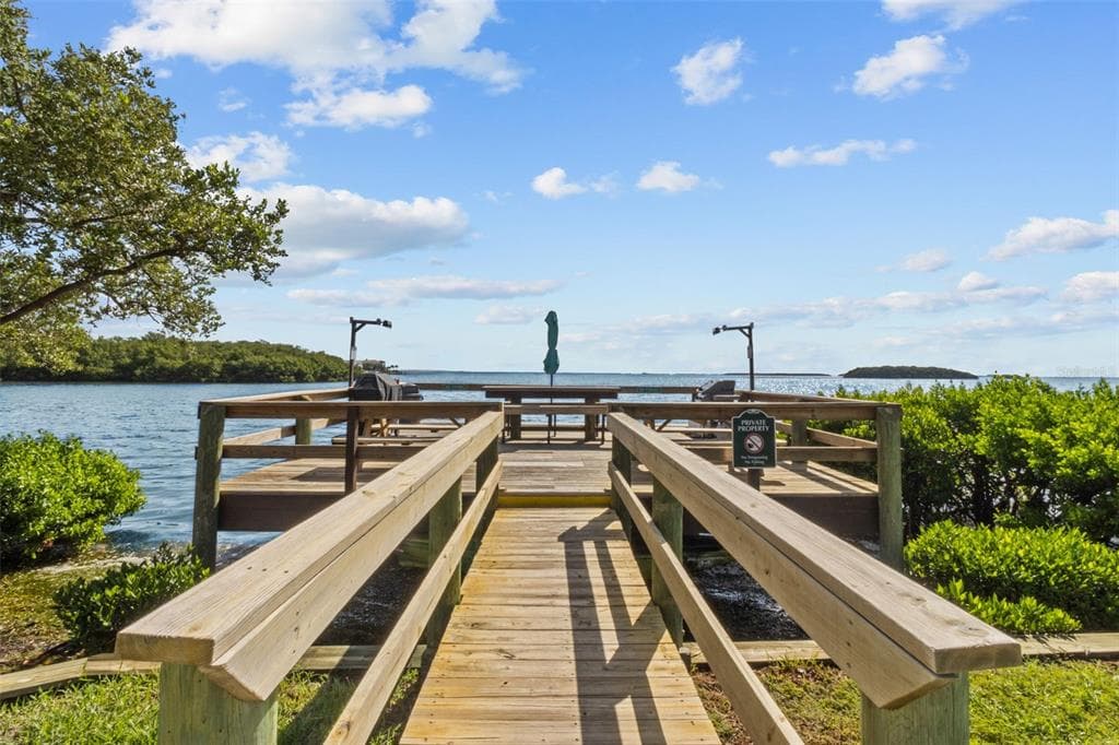 1515 PINELLAS BAYWAY S 65 photo 5