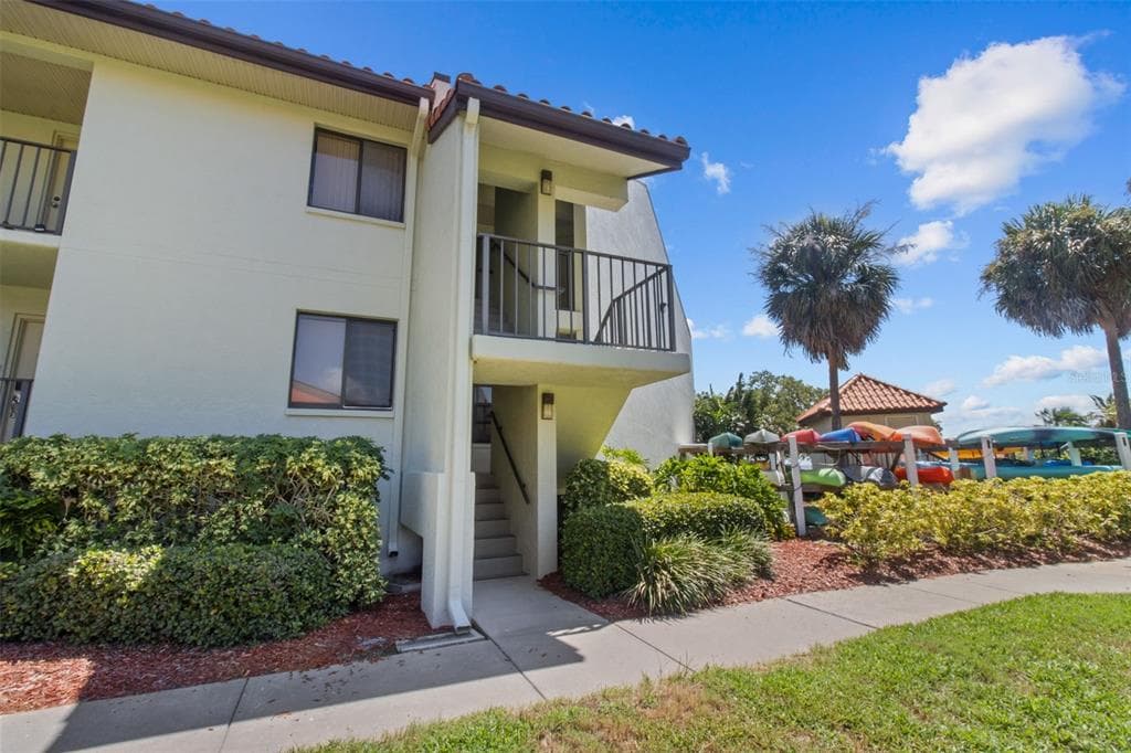 1515 PINELLAS BAYWAY S 65 photo 18