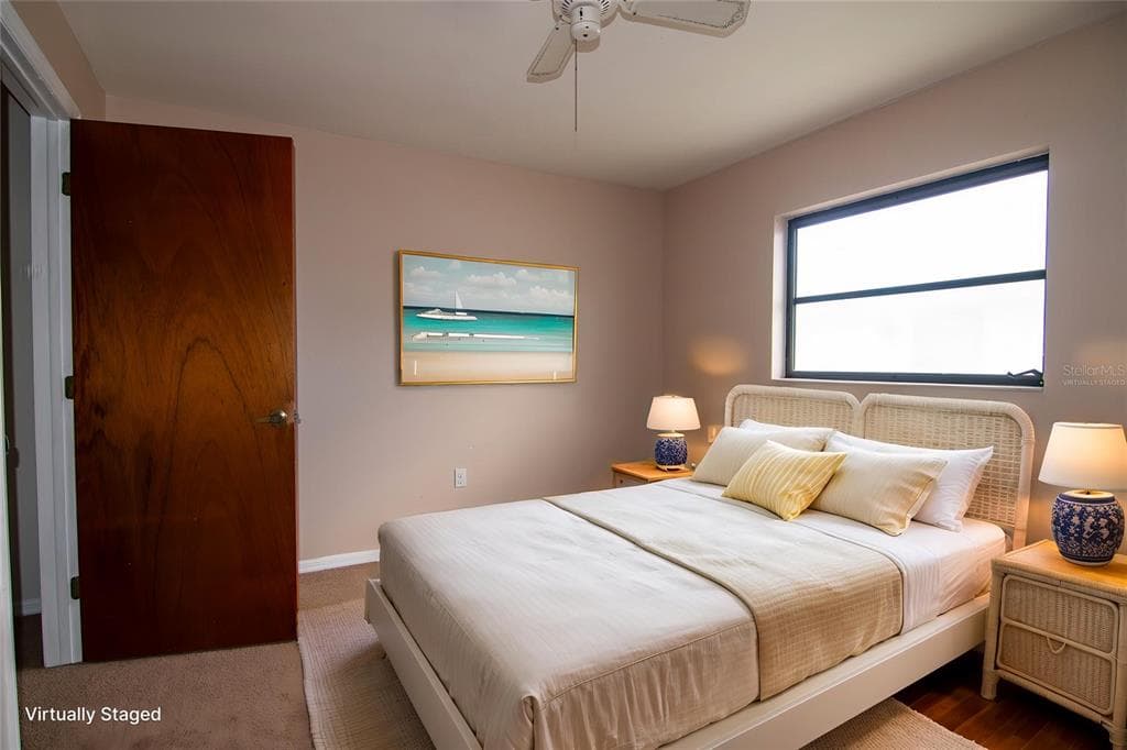 1565 DORCHESTER STREET photo 14