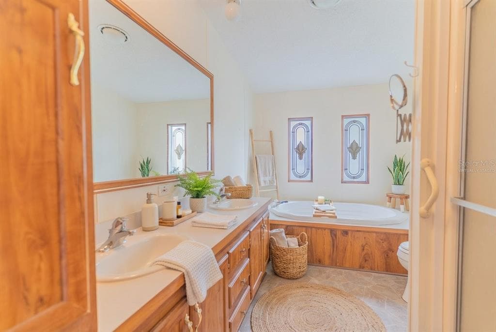 3606 LAZY LAKE DRIVE S photo 11