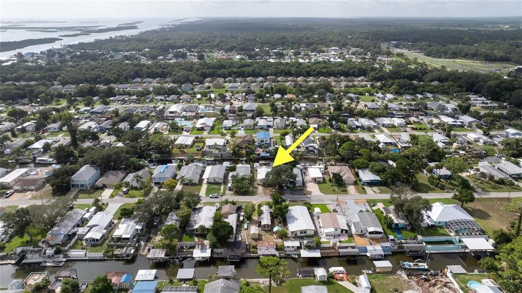 126 CHARLES STREET photo 8
