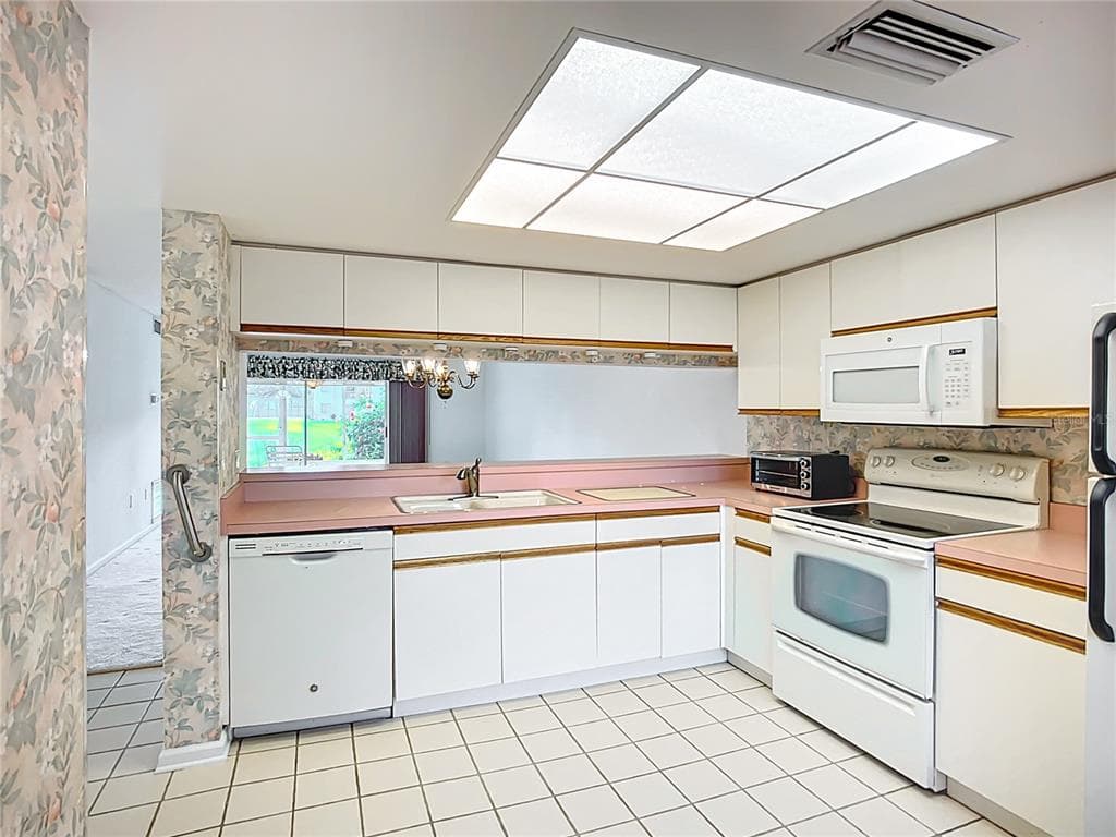 4382 MADEIRA COURT 3361 photo 7