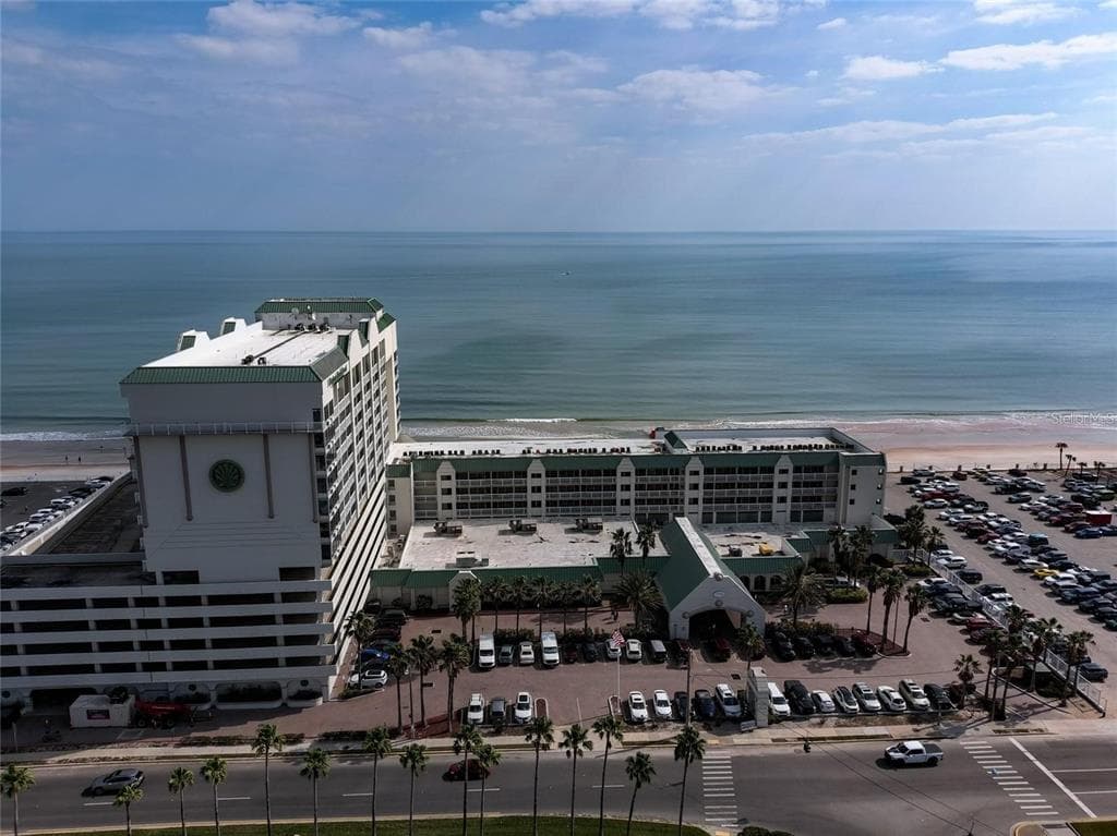 2700 N ATLANTIC AVENUE 1003 photo 13