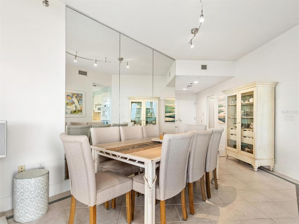 3070 GRAND BAY BOULEVARD 632 photo 16