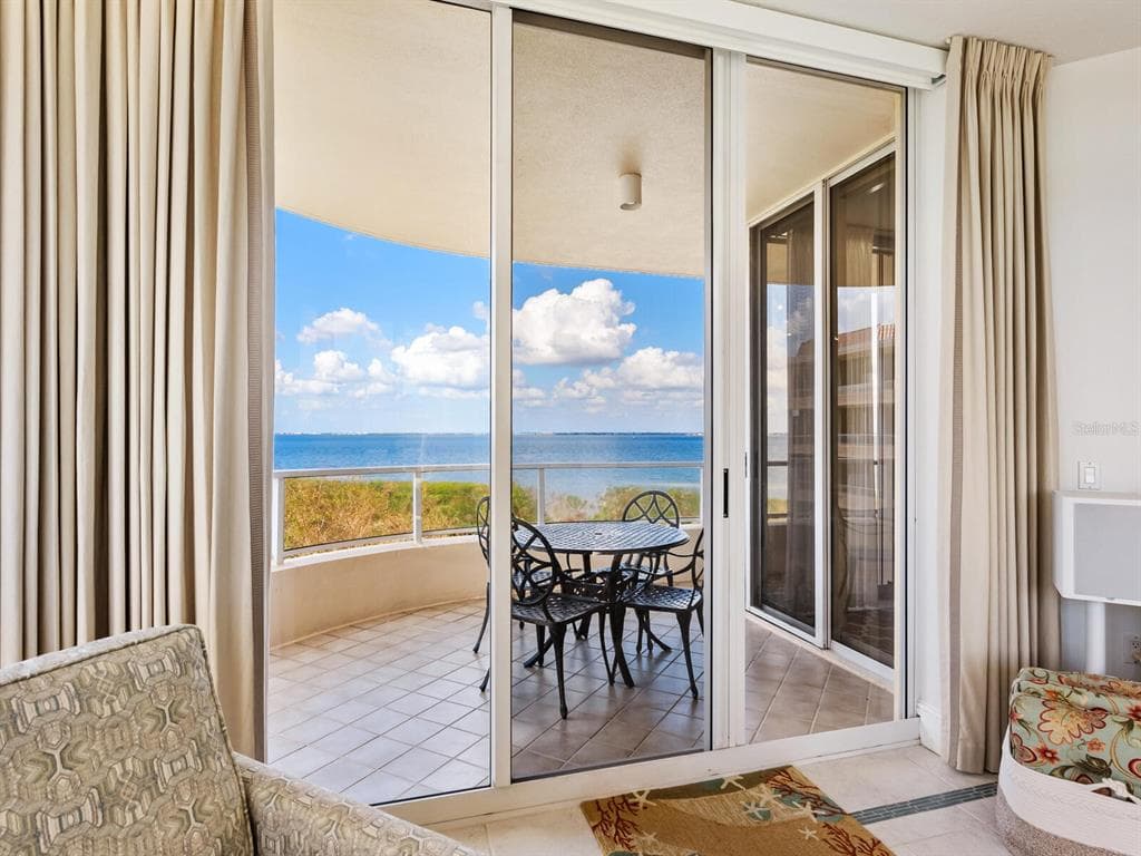 3070 GRAND BAY BOULEVARD 632 photo 11