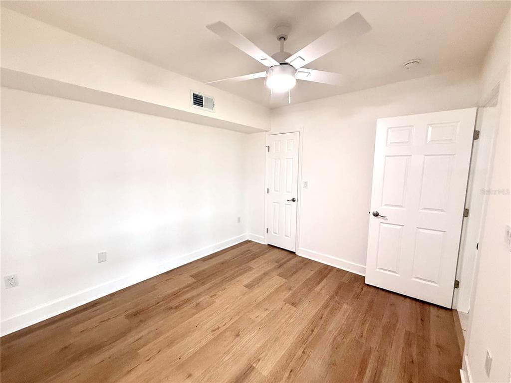 179 MEDALLION BLVD C photo 23