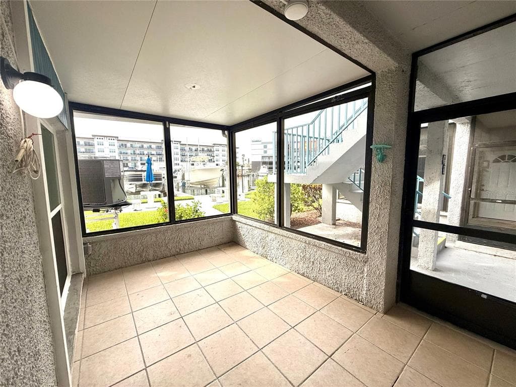 179 MEDALLION BLVD C photo 13
