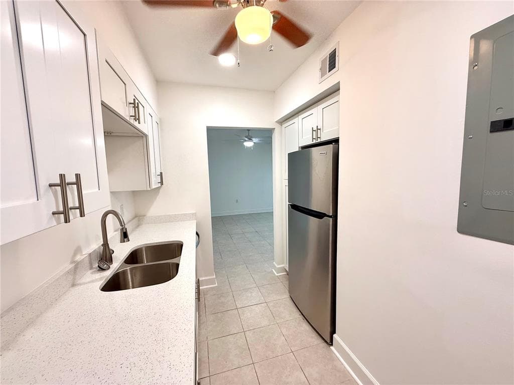 179 MEDALLION BLVD C photo 20