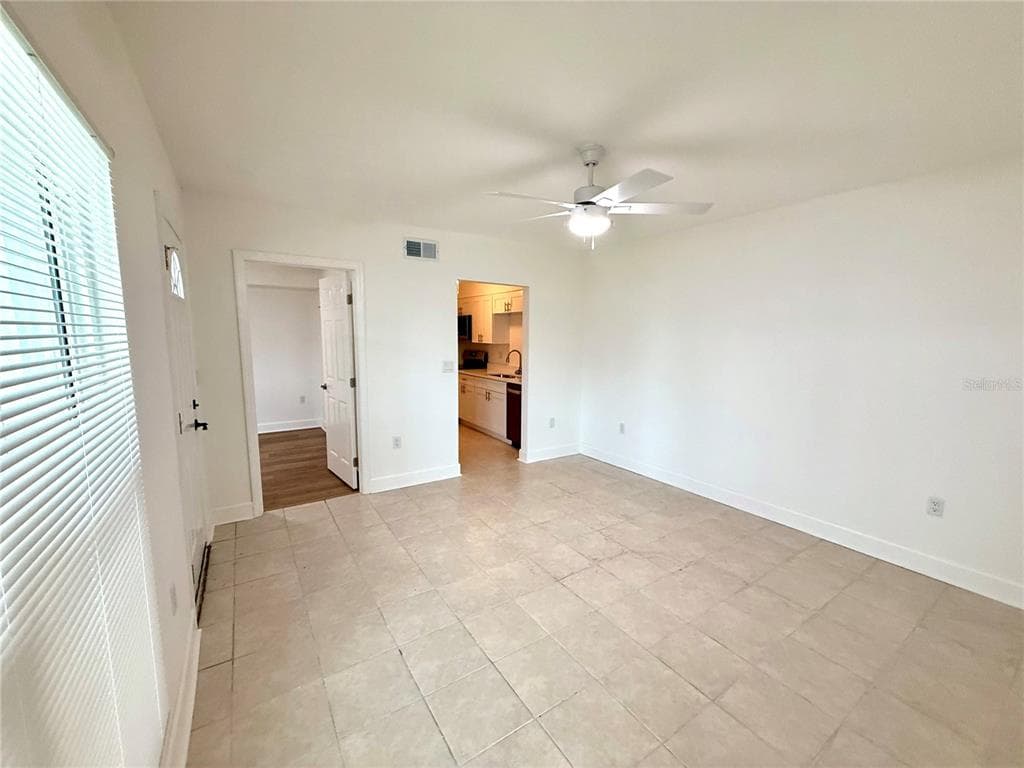 179 MEDALLION BLVD C photo 15