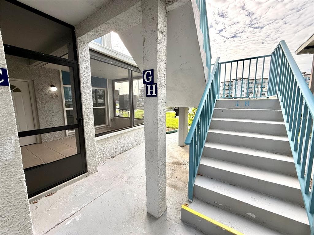179 MEDALLION BLVD C photo 8