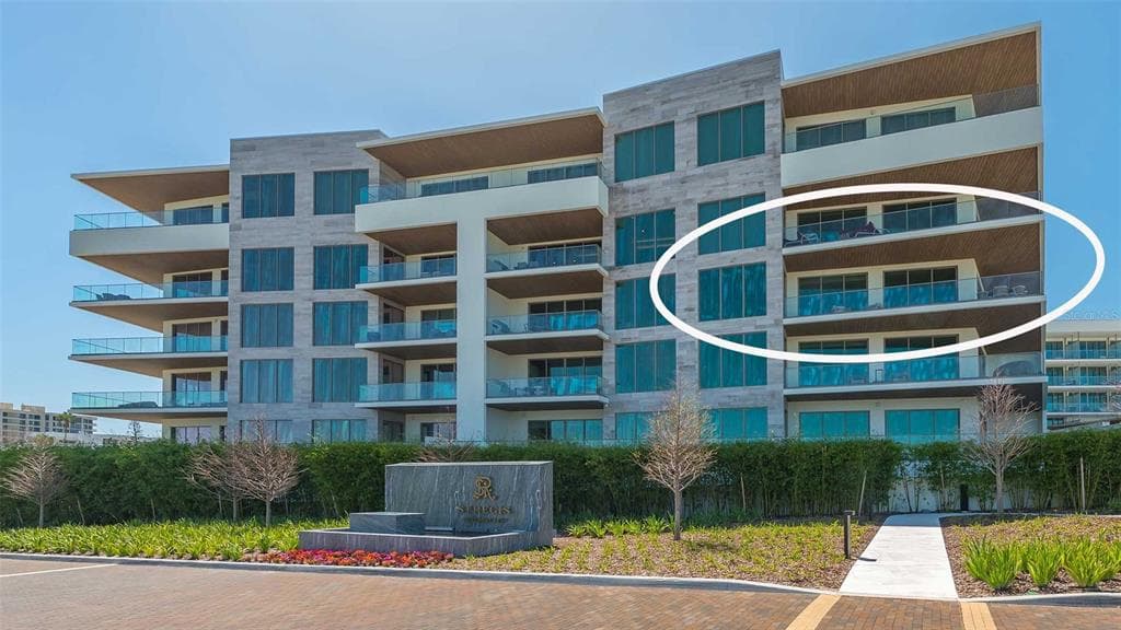1591 GULF OF MEXICO DRIVE 413 photo 1