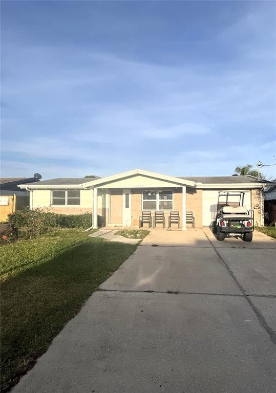 13639 FRANCES AVENUE photo 2