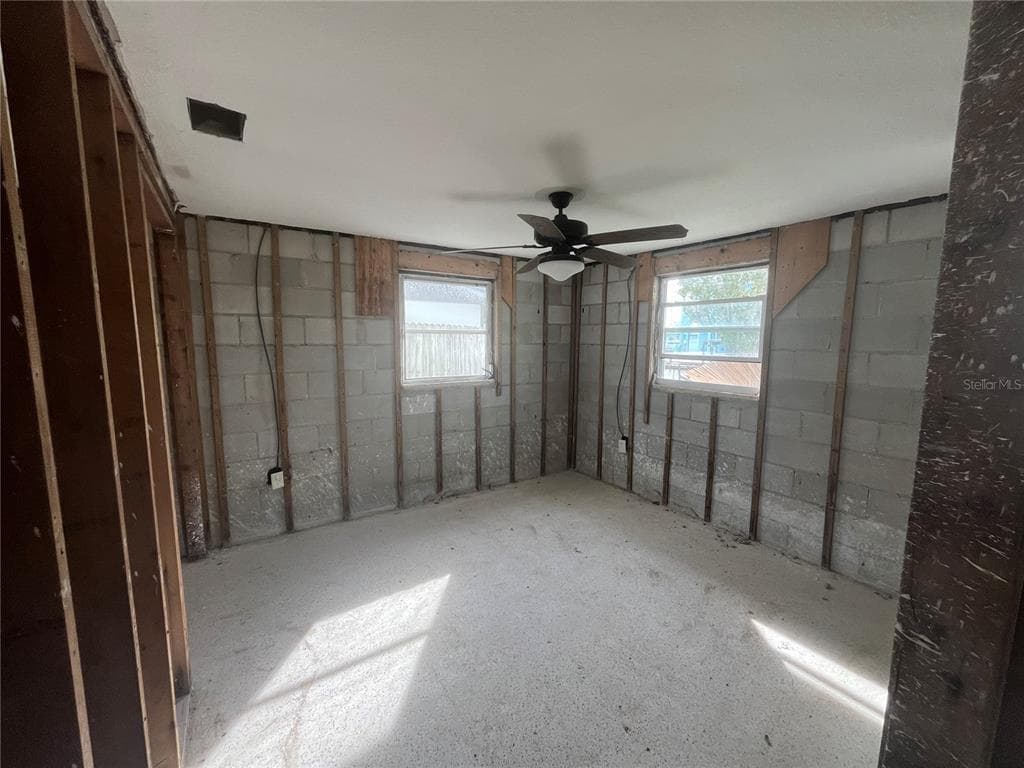 13639 FRANCES AVENUE photo 7