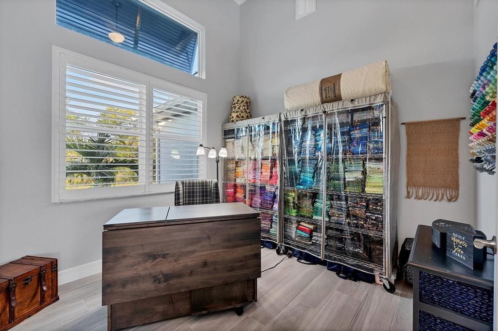14351 HOWARD AVE photo 10