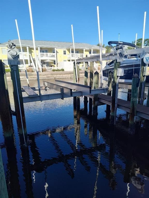 127ss COQUINA KEY DR SE DRIVE photo 2