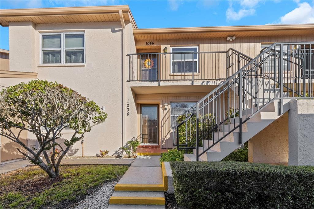 1034 BOWSPRIT LANE photo 1