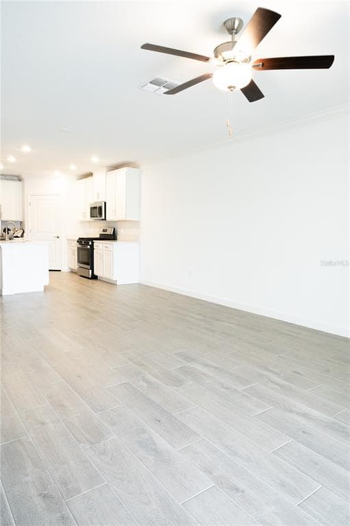 17523 HOLLY WELL AVENUE photo 10