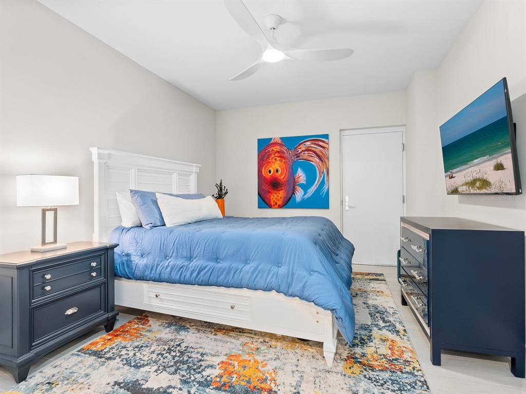 1035 SEASIDE DRIVE 305 photo 24
