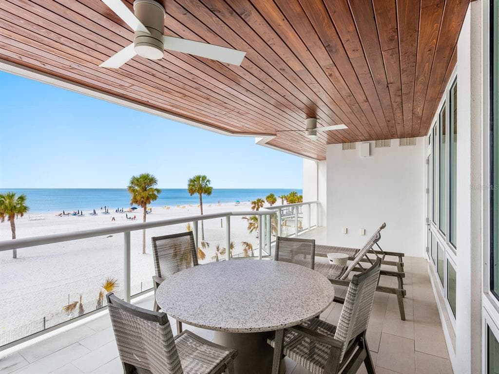 1035 SEASIDE DRIVE 305 photo 8
