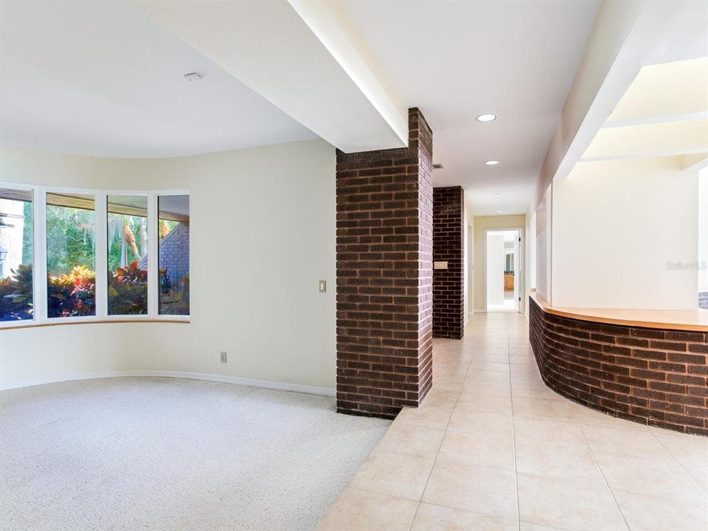 18120 WAYNE ROAD photo 19