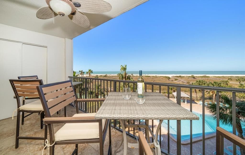 1230 GULF BOULEVARD 402 photo 7