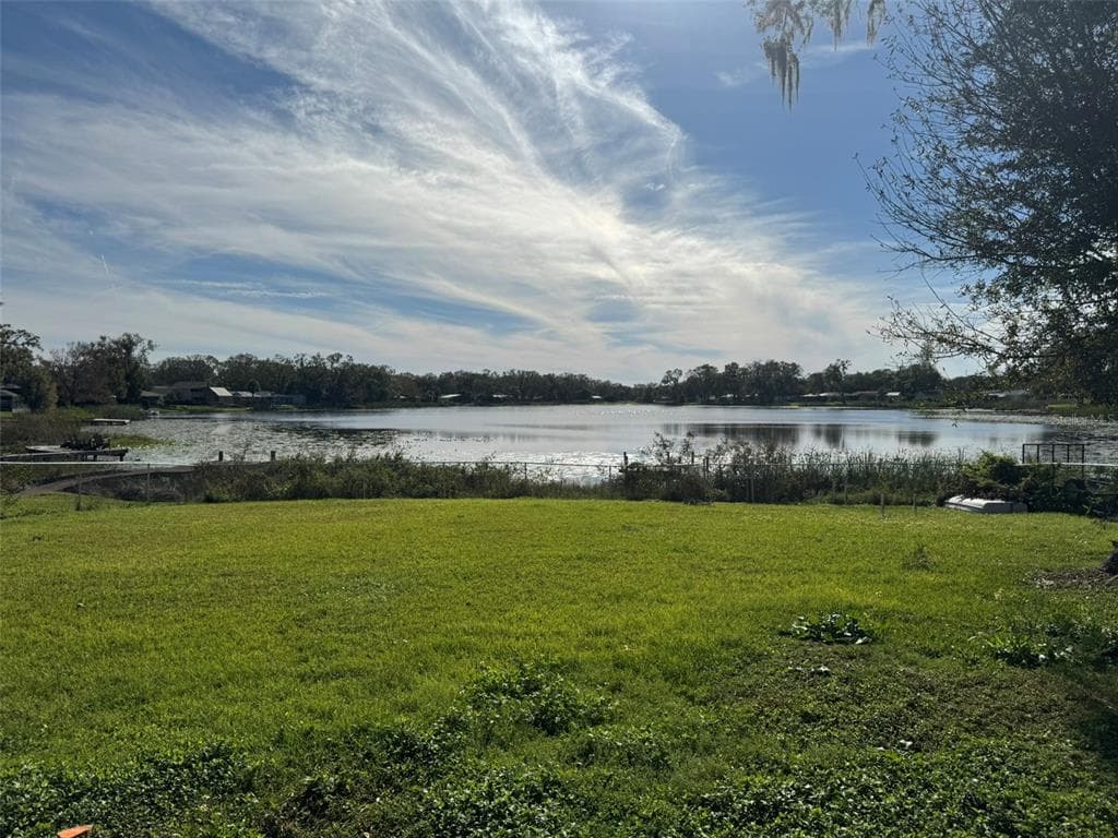 3922 LAKE JOYCE DRIVE 4