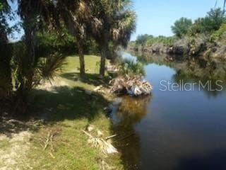 328 BAYTREE DRIVE 5