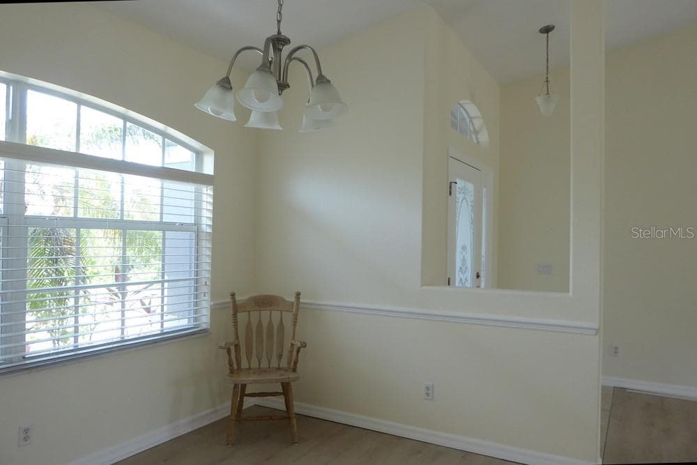 328 BAYTREE DRIVE photo 8