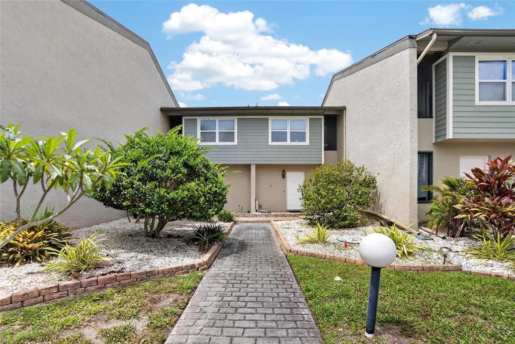 1028 APOLLO BEACH BOULEVARD #11 1