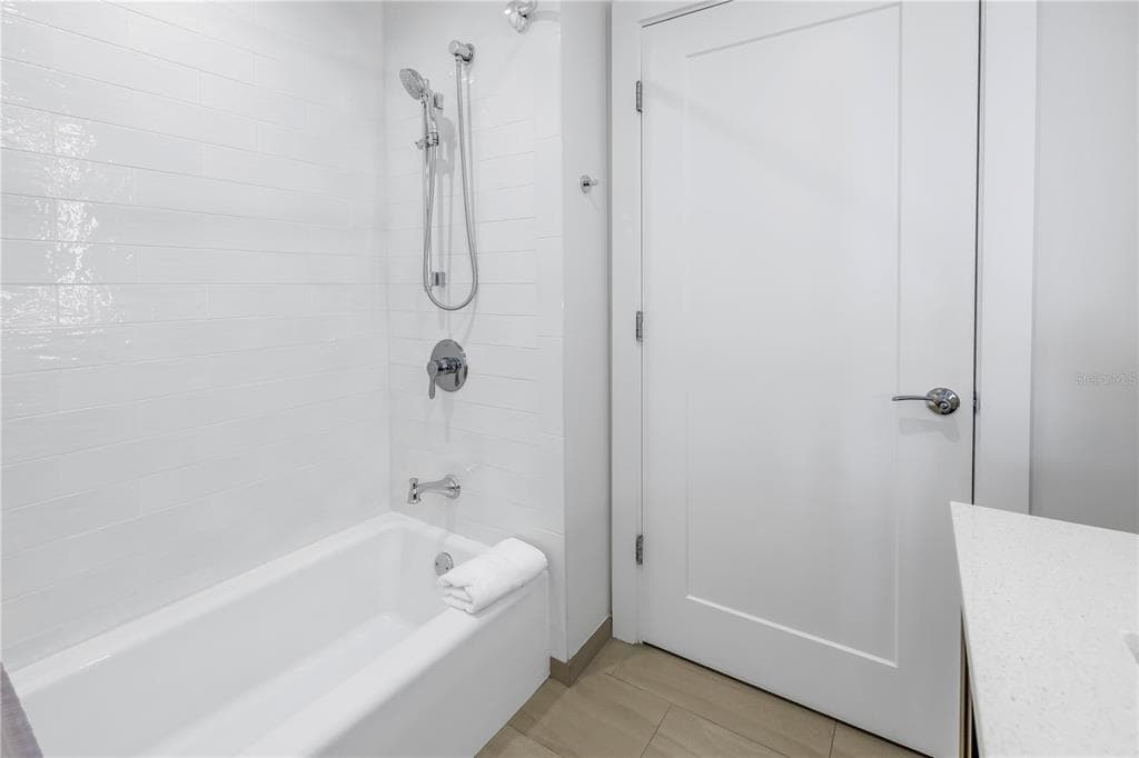5325 MARINA DRIVE 128 photo 9