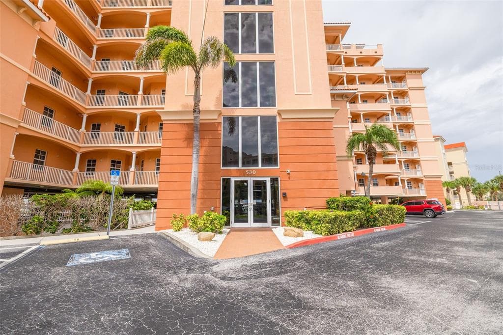 530 S GULFVIEW BOULEVARD 205 photo 2
