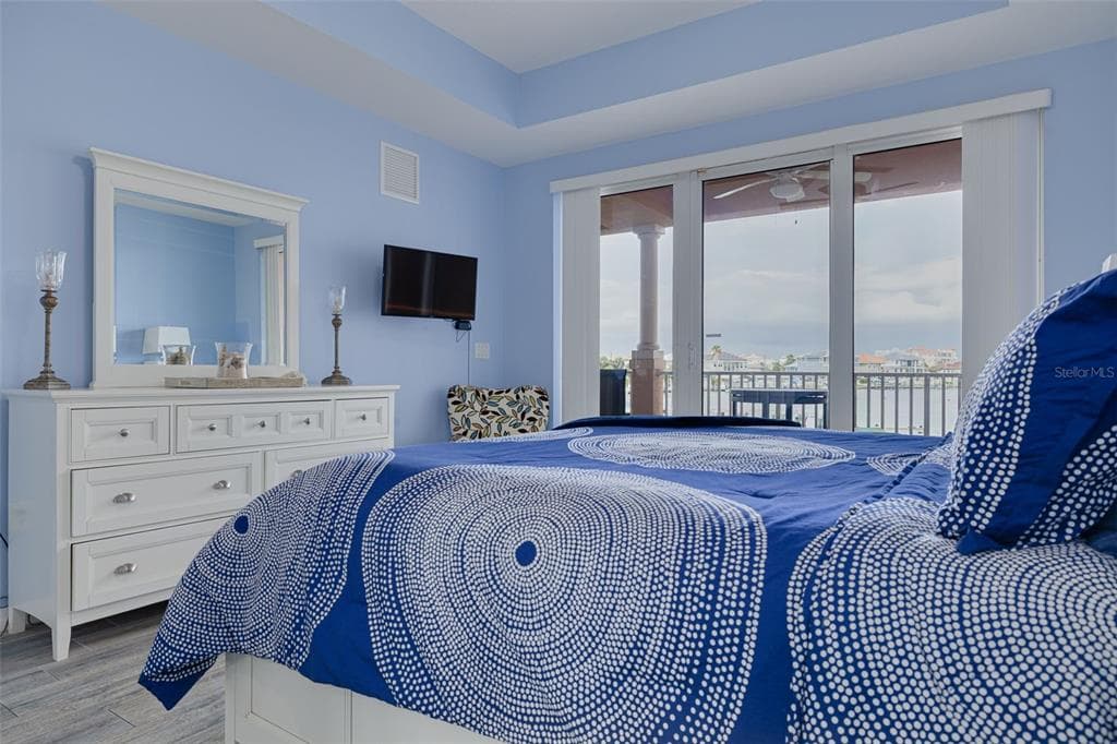 530 S GULFVIEW BOULEVARD 205 photo 18