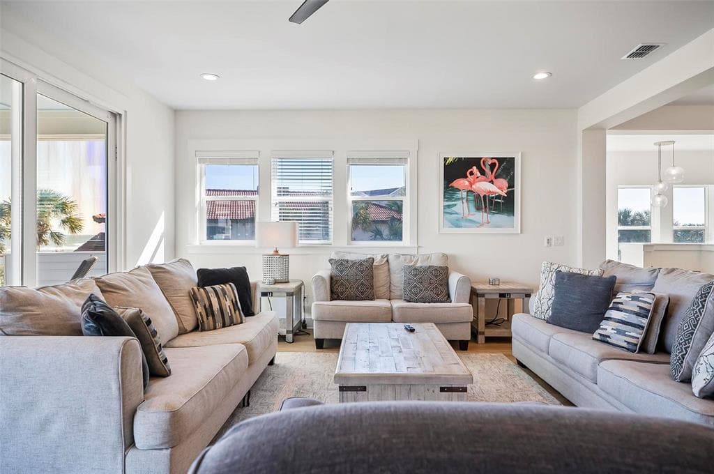 200 SURFVIEW LANE photo 14