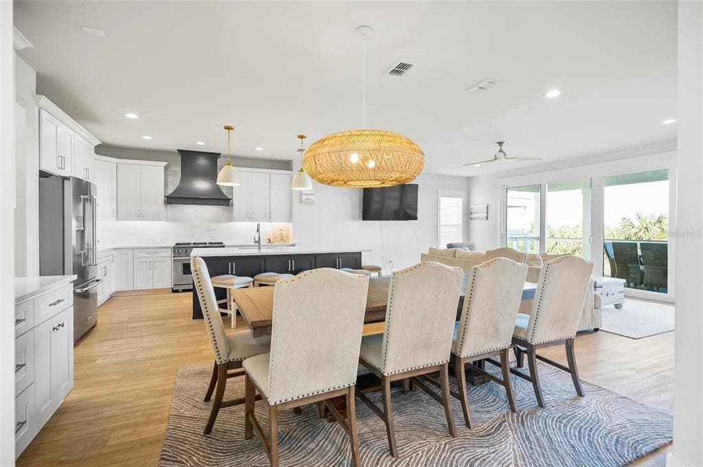 202 SURFVIEW LANE photo 7
