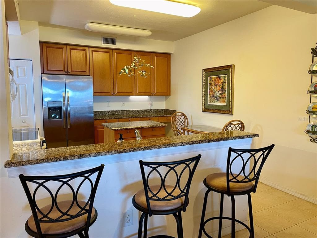 93 VIVANTE BOULEVARD 9325 photo 13