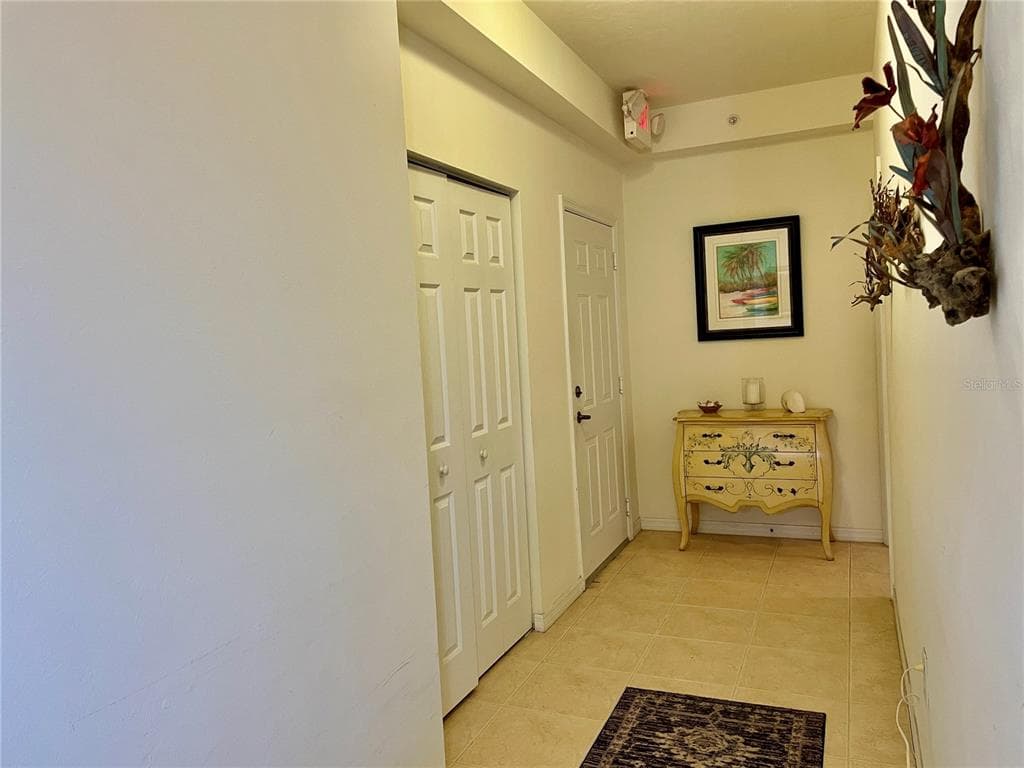 93 VIVANTE BOULEVARD 9325 photo 9