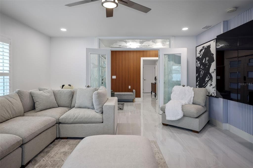 16015 REDINGTON DRIVE photo 10