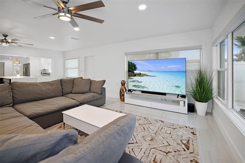 16015 REDINGTON DRIVE photo 21