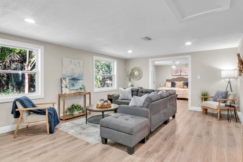 11416 PINE FOREST DRIVE photo 3