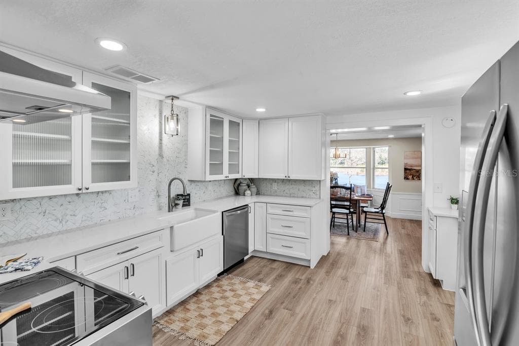 11416 PINE FOREST DRIVE photo 8