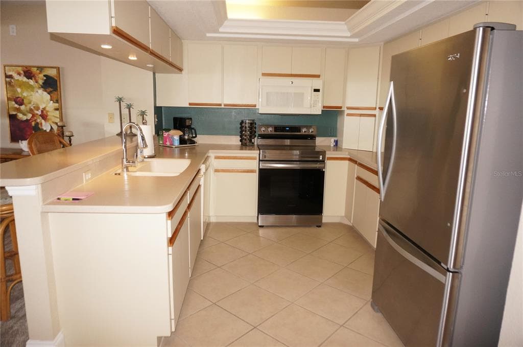 1601 PARK BEACH CIRCLE 125/11 photo 16