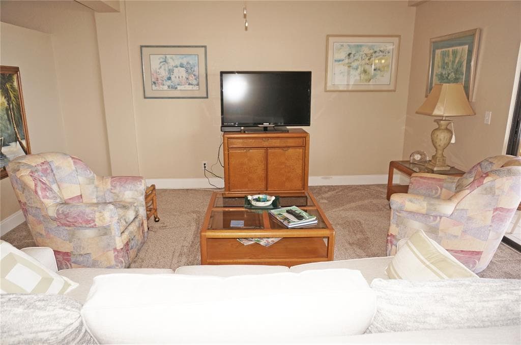 1601 PARK BEACH CIRCLE 125/11 photo 5