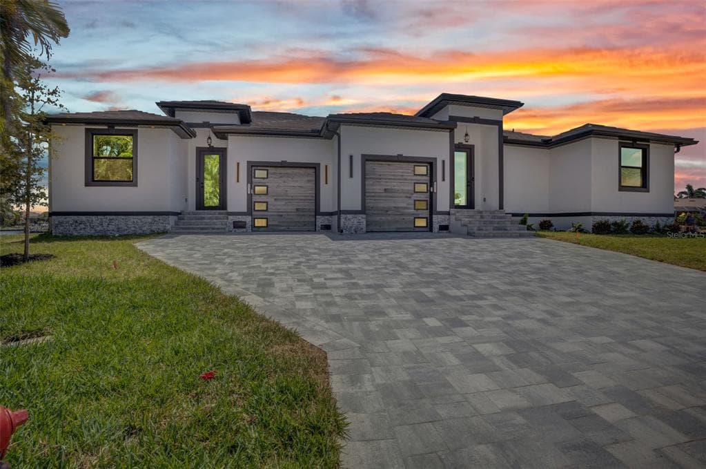 1327 WESLEY DRIVE 3