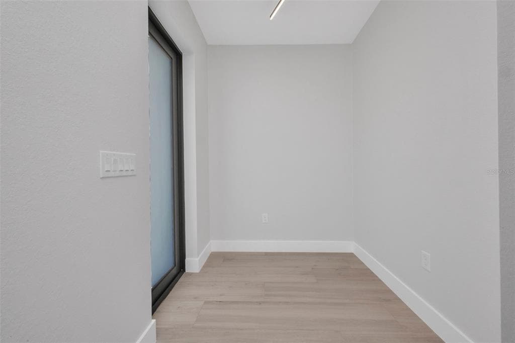 1327 WESLEY DRIVE 5