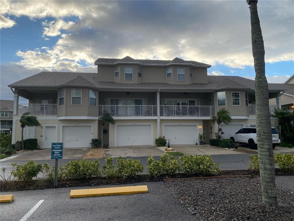 8222 BRENT STREET photo 24
