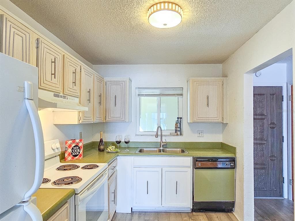 3606 S PENINSULA DRIVE #809 5