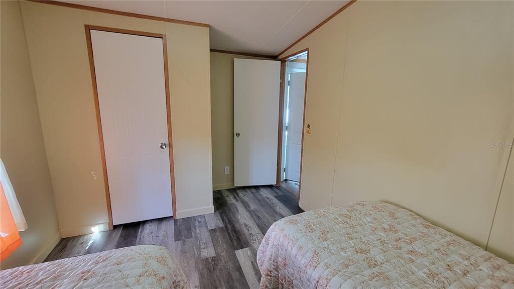 126 LAZY LAGOON DRIVE photo 18