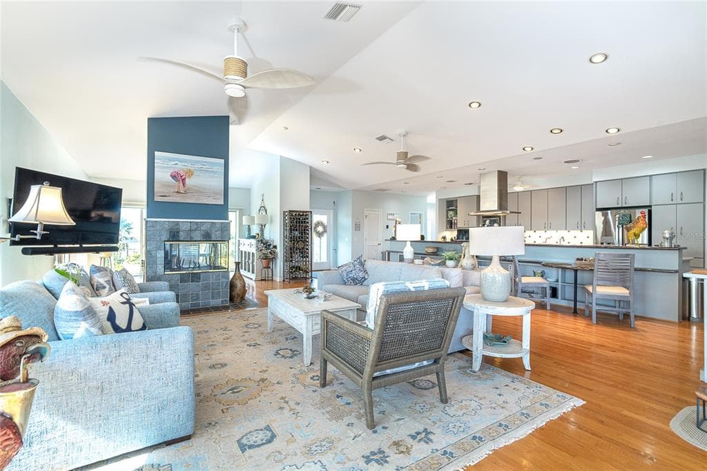 5 POINTE WAY photo 17