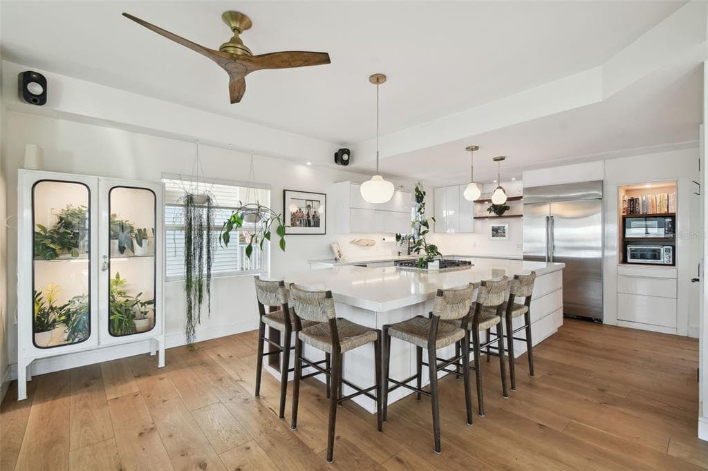 1640 SEA BREEZE DRIVE photo 25
